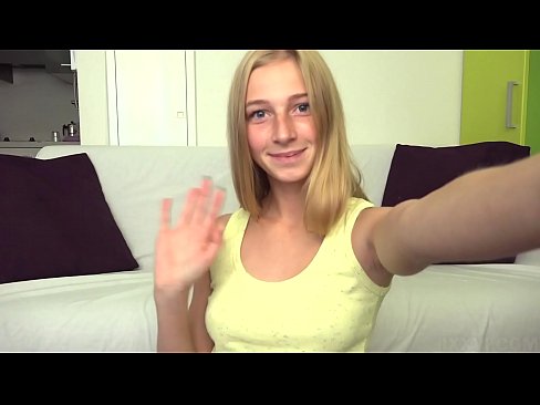 ❤️ Thaum kuv dhuav kuv lazily masturbate kuv liab pussy ☑ porno ntawm peb ﹏