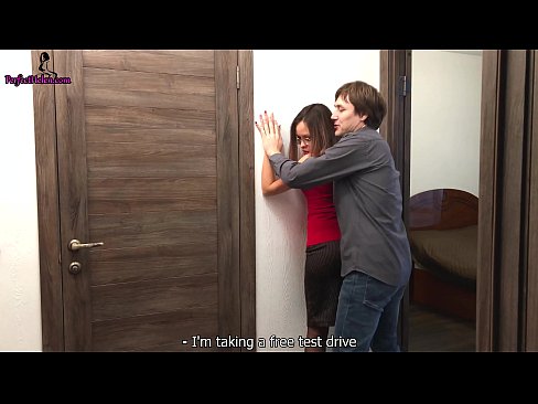 ❤️ Sexy Realtor Sensally Jerks Nws Pussy thiab Fucks Thaum Muag Nws Chav - Krempai ☑ porno ntawm peb ﹏
